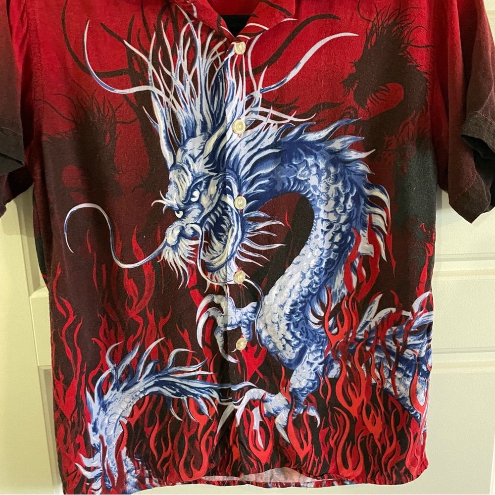 Vintage Y2K Dragon Shirt No Boundaries Flames Red Black Boy Size S 100%Rayon - Picture 5 of 16